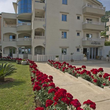 Vila V Lux Apartments Petrovazzo Esterno foto