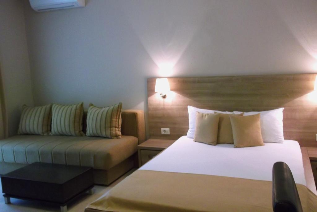 Vila V Lux Apartments Petrovazzo Esterno foto